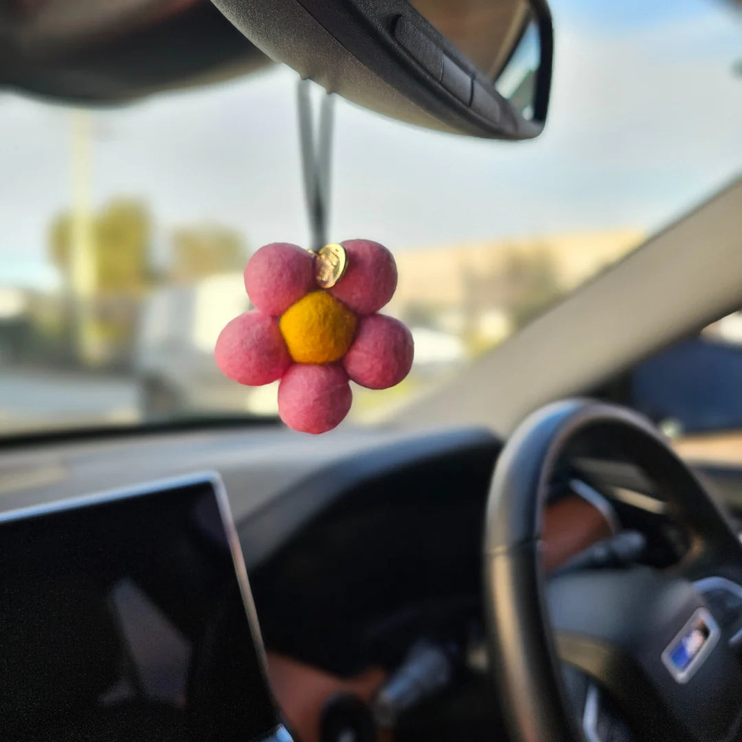 Flower Felt Air Freshener | Sandalwood & Vanilla
