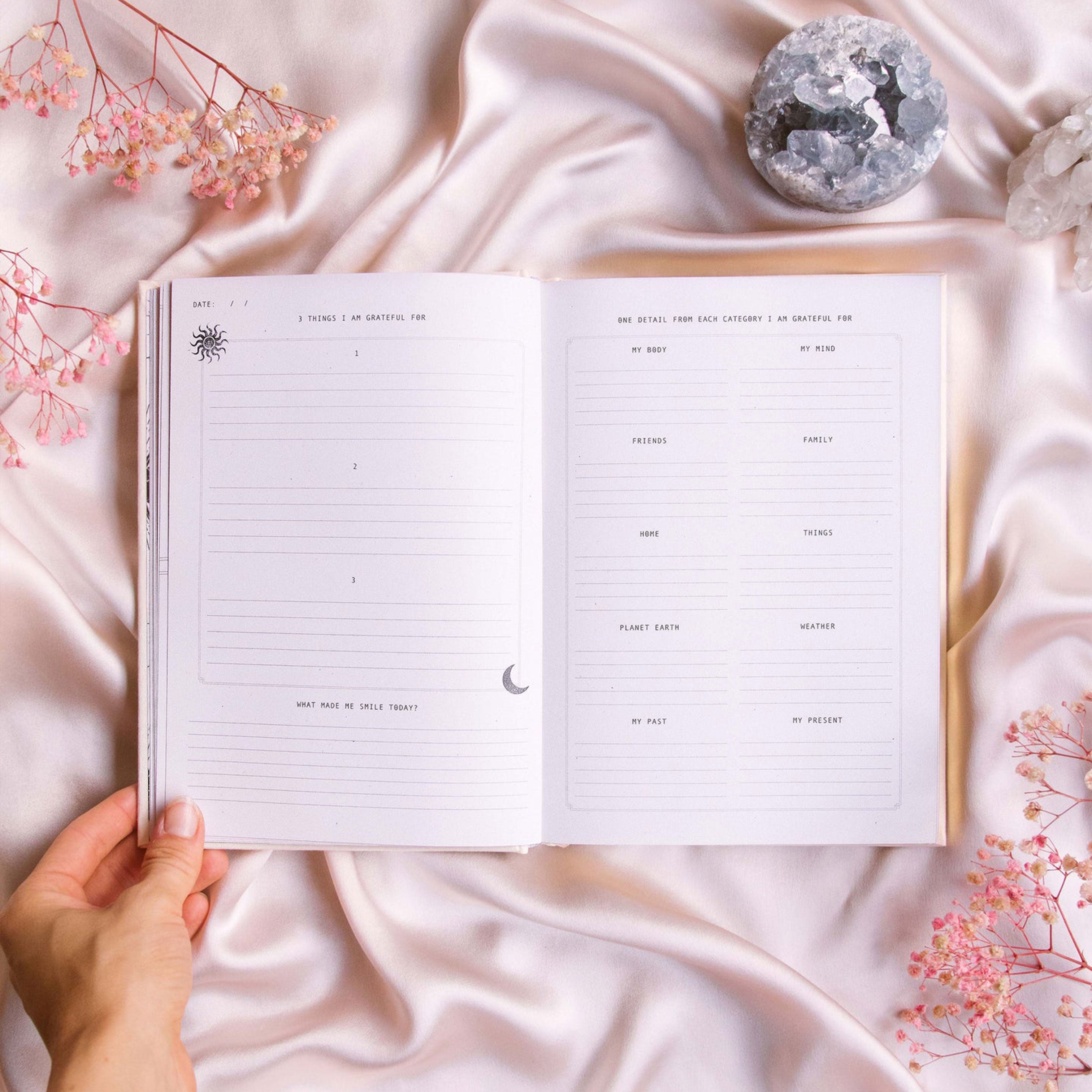 Dreamy Moons | Gratitude Journal