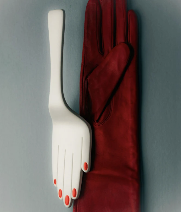 Hand Cake Server