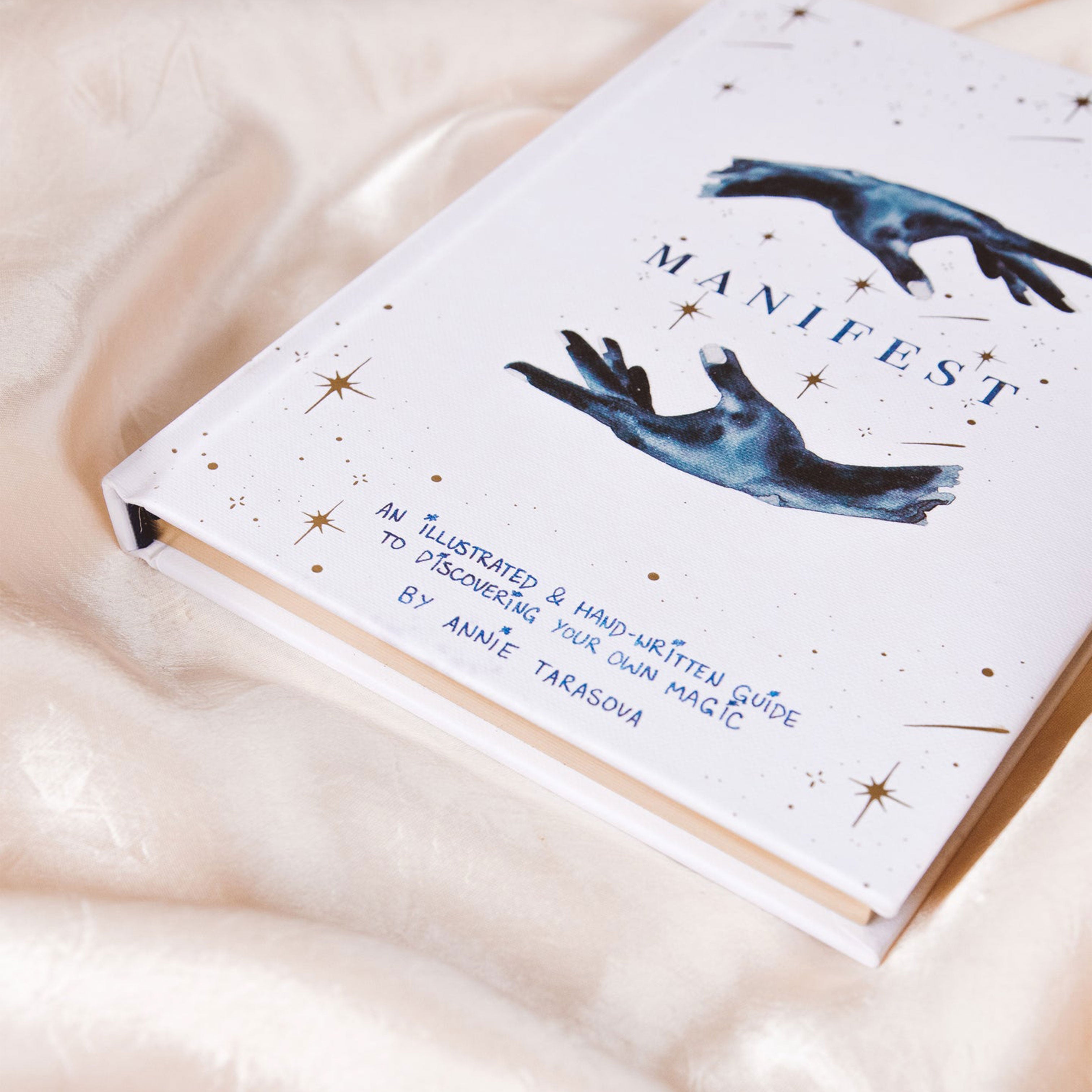 Dreamy Moons | Manifest Book